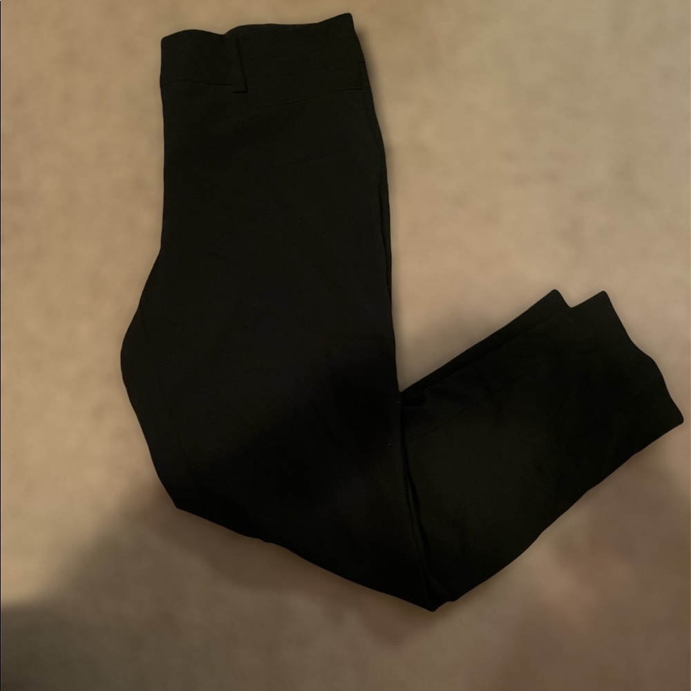 Skinny NY and Company Black Slacks Size 6